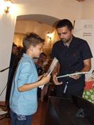 A onda su na red dole dodjele diploma mlaim uesnicima, Aleksa Tasi, Podgorica